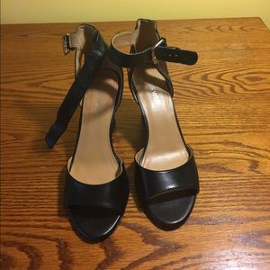 Nine West Sandals Black size 7M